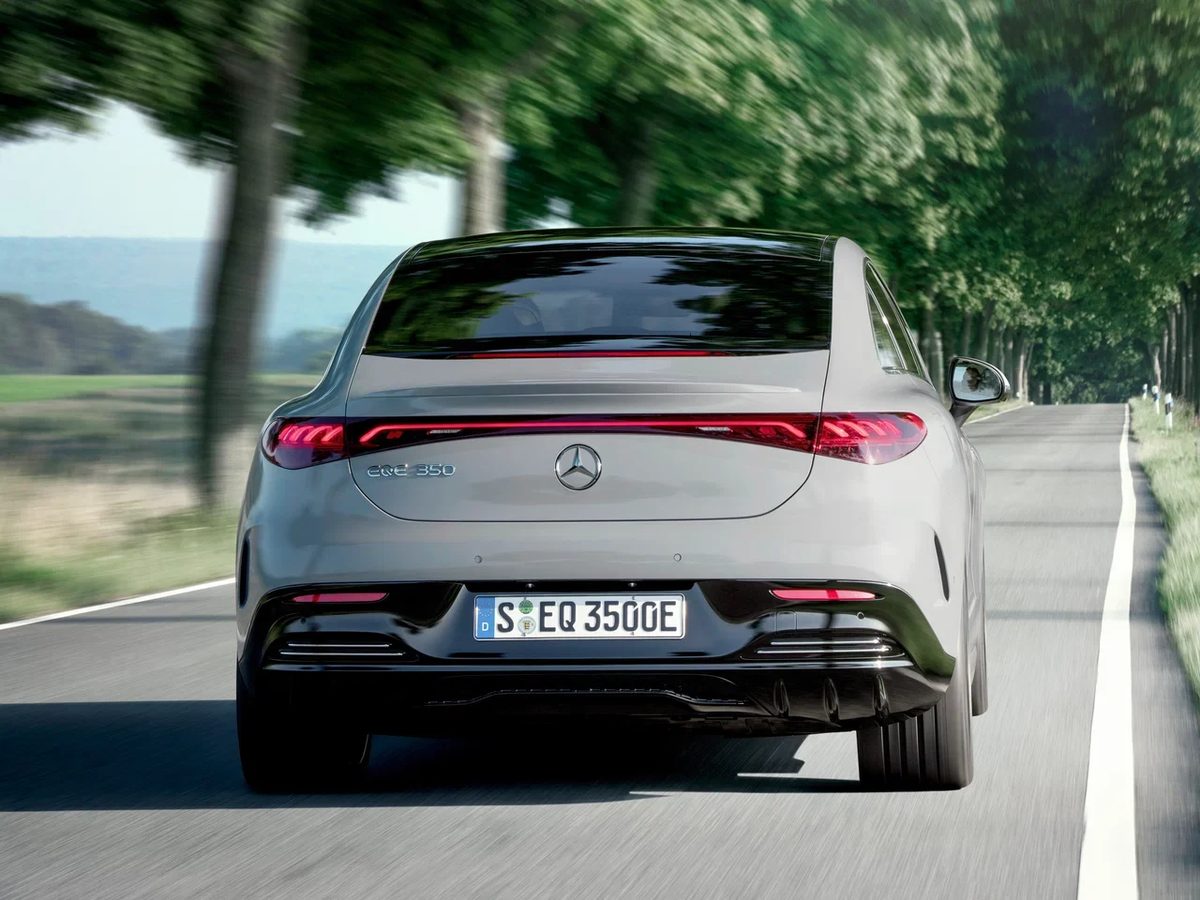 Mercedes-Benz EQE - photo 4