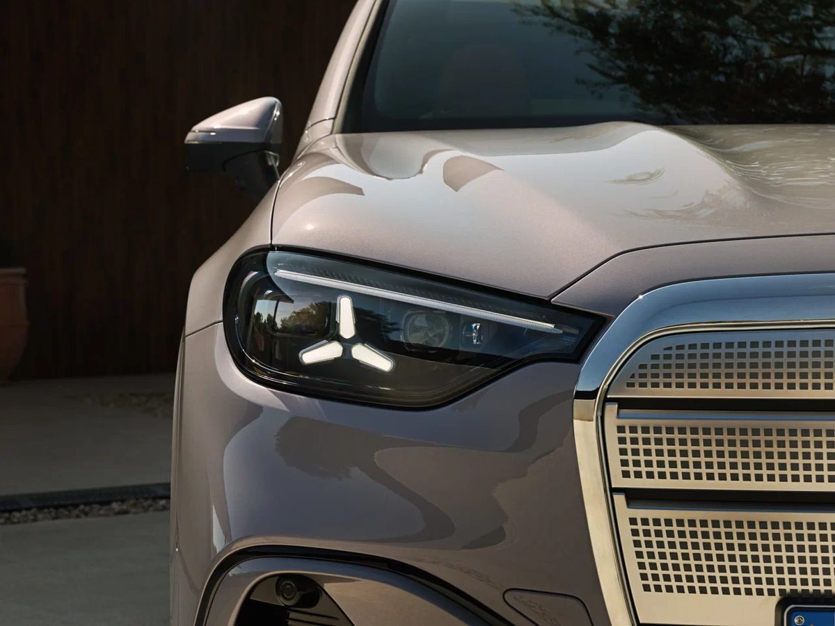 Mercedes-Benz GLC Electric - photo 8