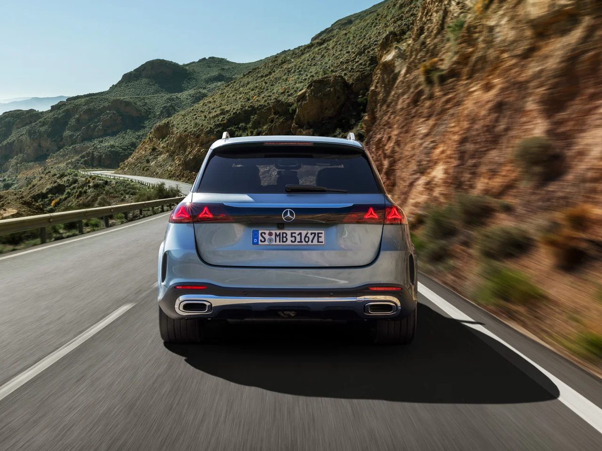 Mercedes-Benz GLE - photo 10