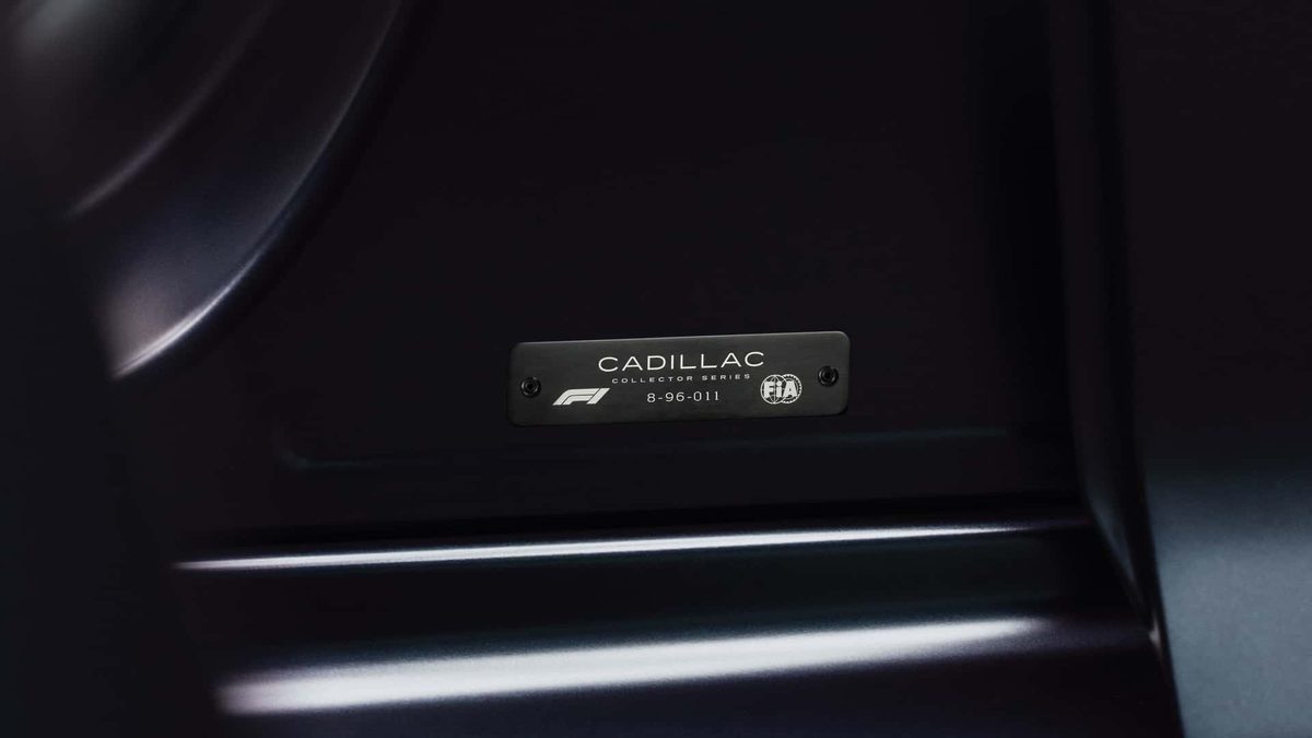Cadillac CT5-V Blackwing F1 Collector Series: 685 hp, manual only, 26 cars total - photo 9