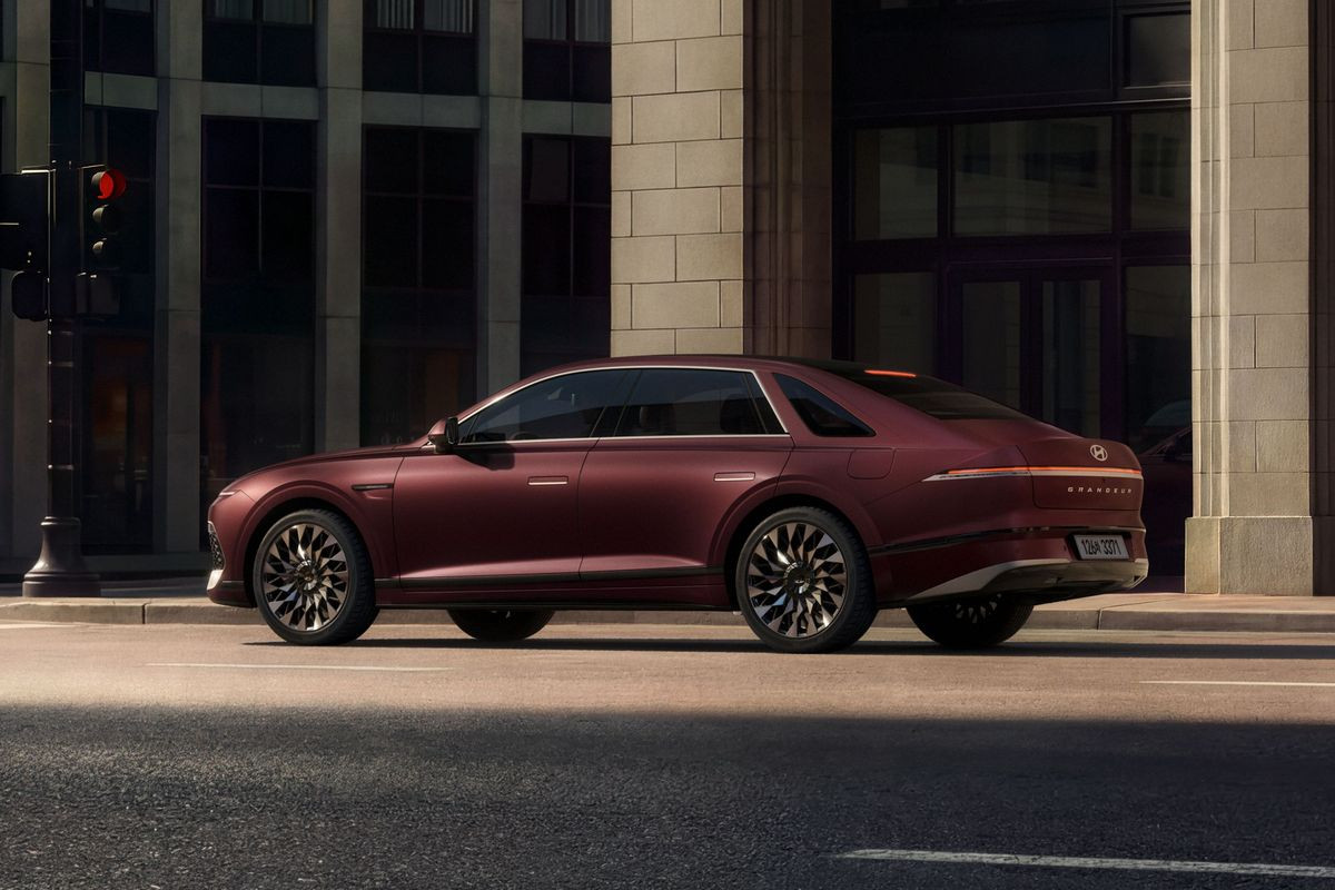 Hyundai Grandeur facelift: new hybrid, Android Automotive, physical climate buttons - orders open - photo 9