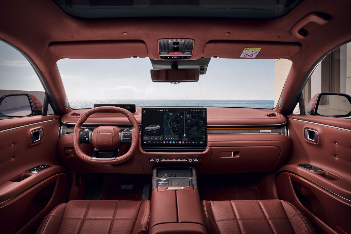 Hyundai Grandeur facelift: new hybrid, Android Automotive, physical climate buttons - orders open - photo 11