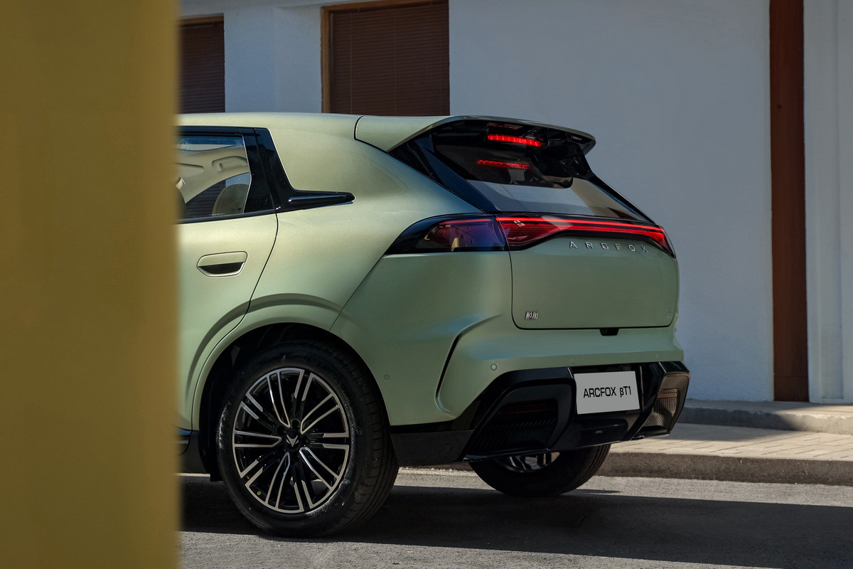 Arcfox Beta T1: BAIC facelifts its budget electric hatch nine months after launch