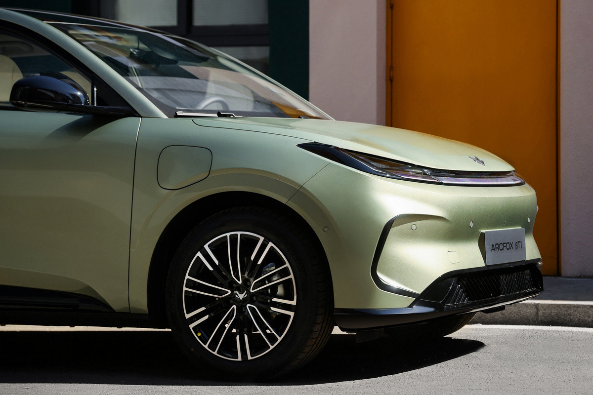Arcfox Beta T1: BAIC facelifts its budget electric hatch nine months after launch - photo 5