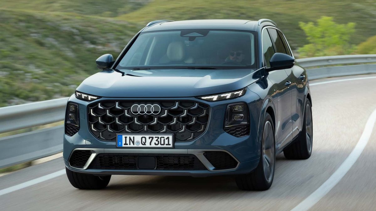 Third-generation Audi Q7 revealed: V6 diesel mild-hybrid for Europe, 591 hp SQ7 for the US - photo 7