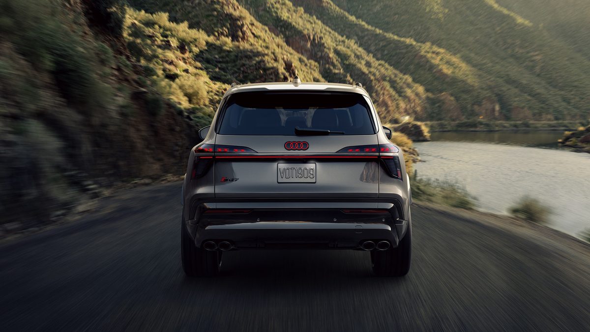 Third-generation Audi Q7 revealed: V6 diesel mild-hybrid for Europe, 591 hp SQ7 for the US - photo 20