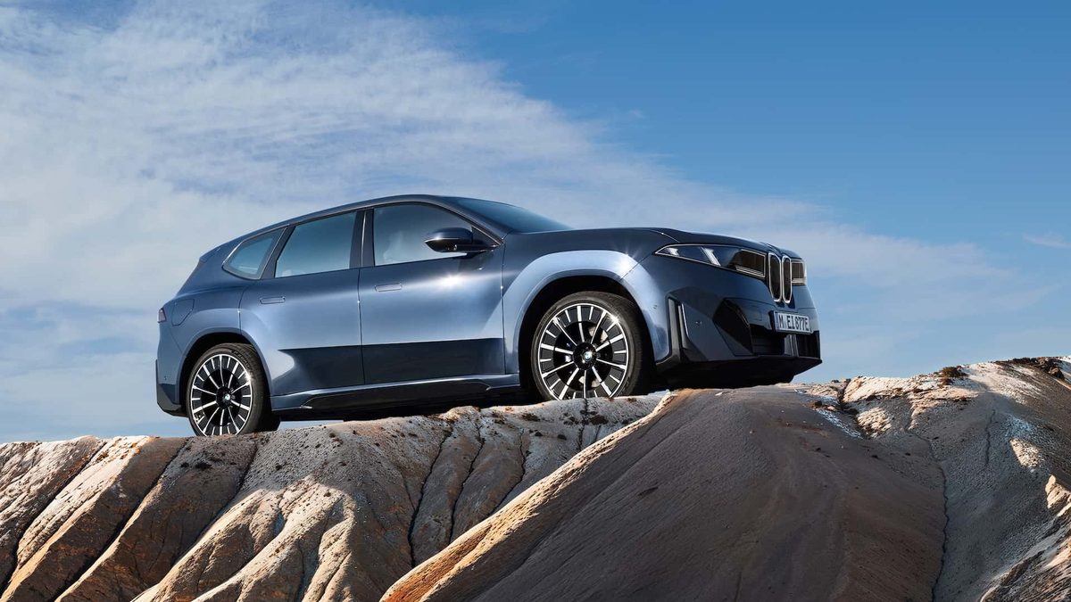 BMW iX3 - photo 3