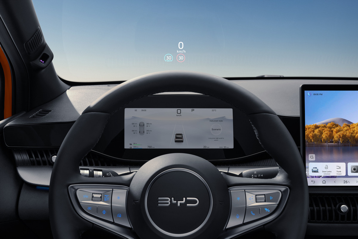 BYD Dolphin G: Europe's plug-in hatch gets its full spec sheet - photo 5