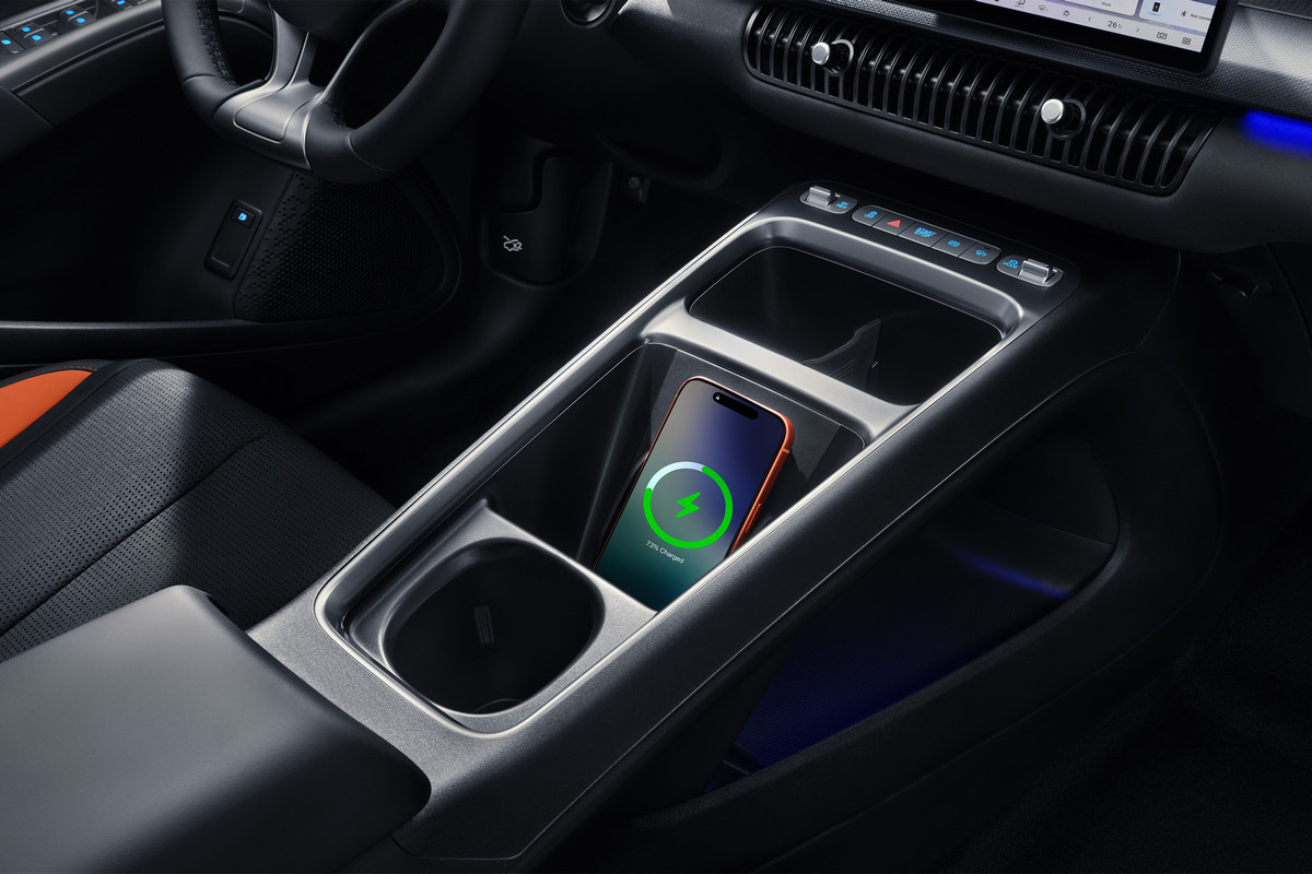 BYD Dolphin G: Europe's plug-in hatch gets its full spec sheet - photo 6