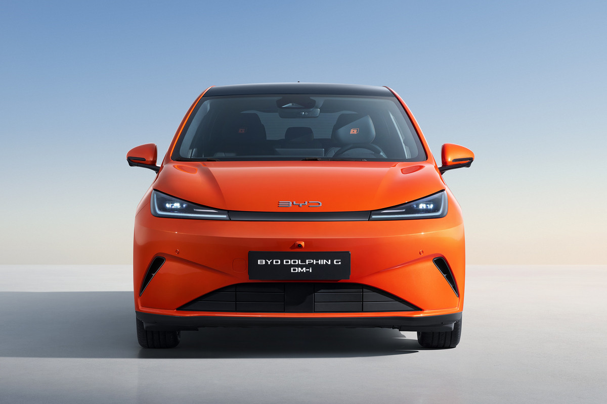BYD Dolphin G: PHEV Hatchback Built for Europe - photo 2