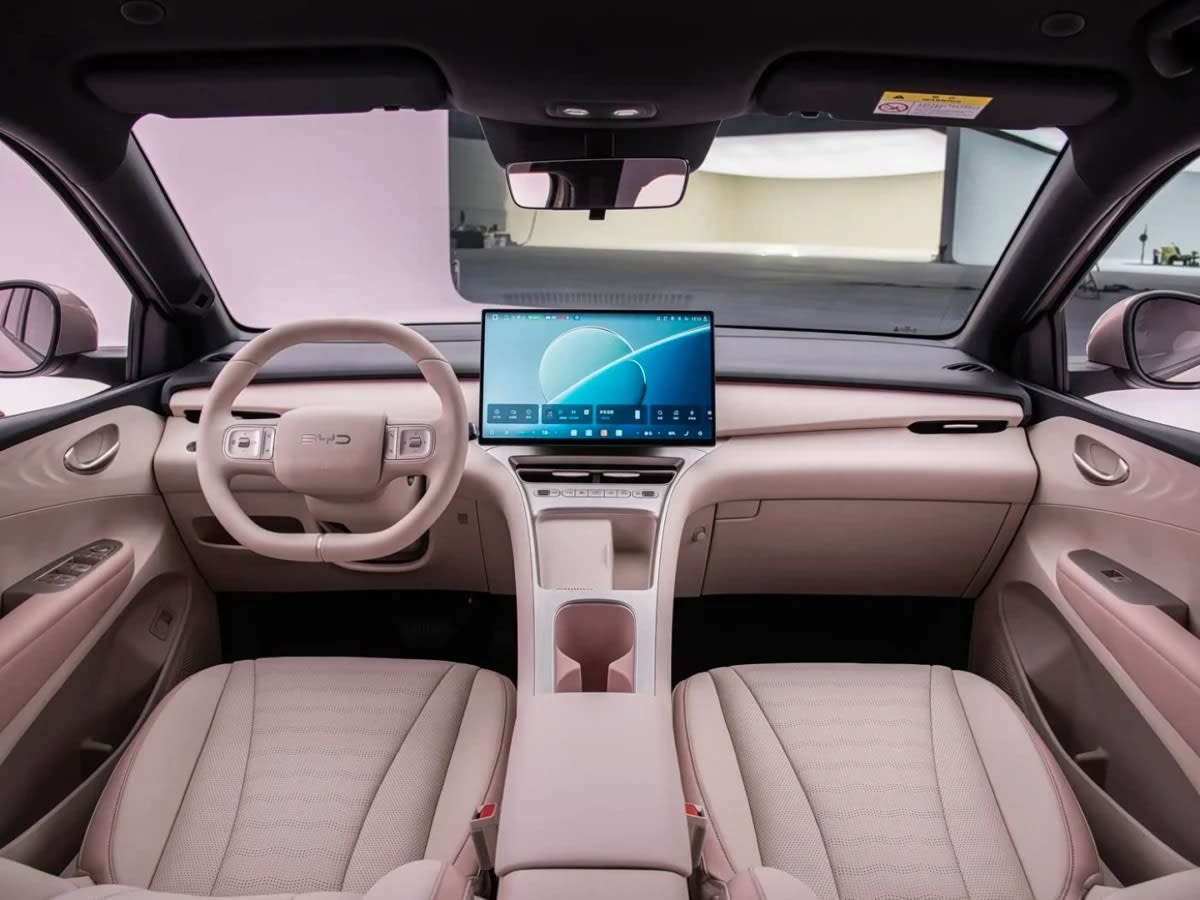 Second-generation BYD Seagull dashboard with central touchscreen and two-spoke wheel