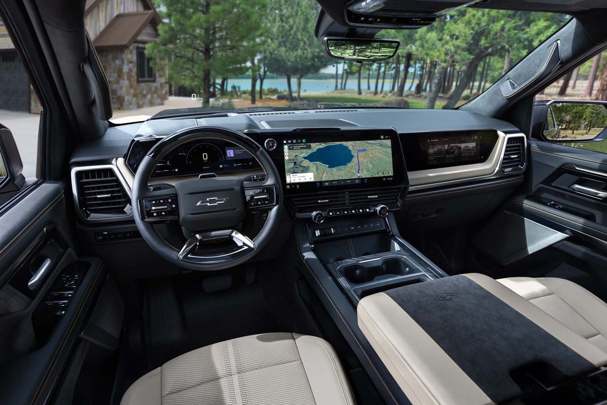 Chevrolet Silverado - photo 8