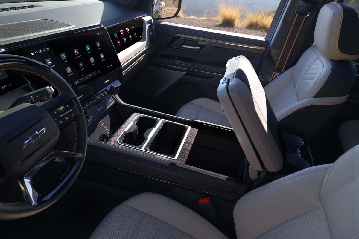 Chevrolet Silverado - photo 11