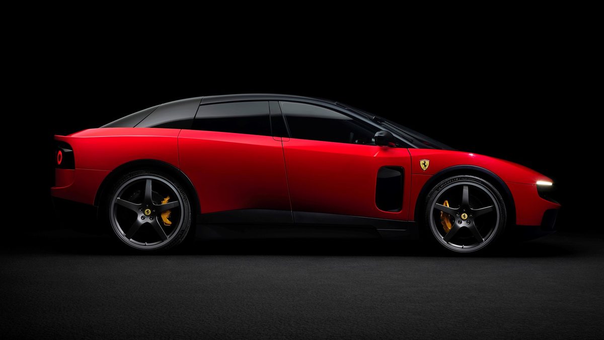 Ferrari Luce: First Electric Ferrari  - 4 Motors, 1,050 hp, Design by Jony Ive - photo 6