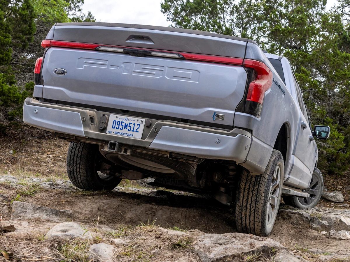 Ford and GM lost $10.8 billion on EVs in 2025 - and 2026 will be worse - photo 19