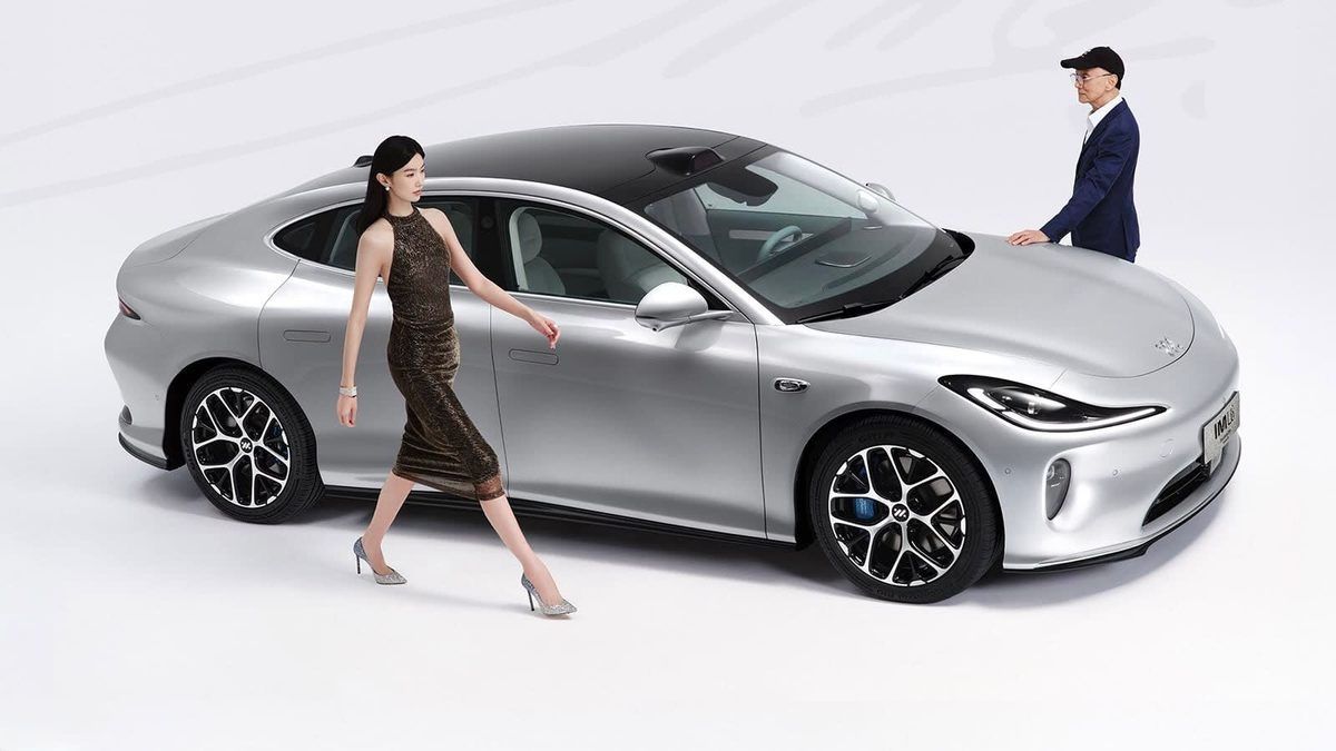 IM L6 gets a Jimmy Choo edition, 1,000 cars