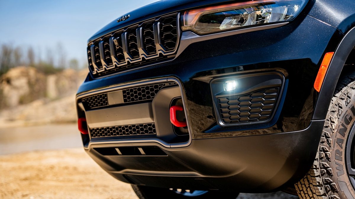 Jeep Grand Cherokee - photo 6