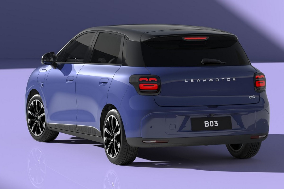 Leapmotor A05: a budget electric hatchback for China, with a European B03 twin - photo 5
