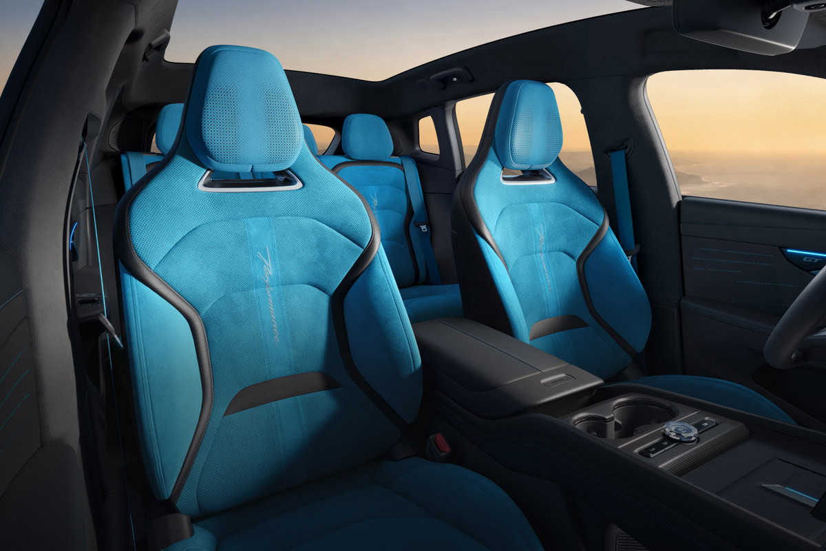 Lynk & Co 07 GT wagon pre-orders open in China - photo 20