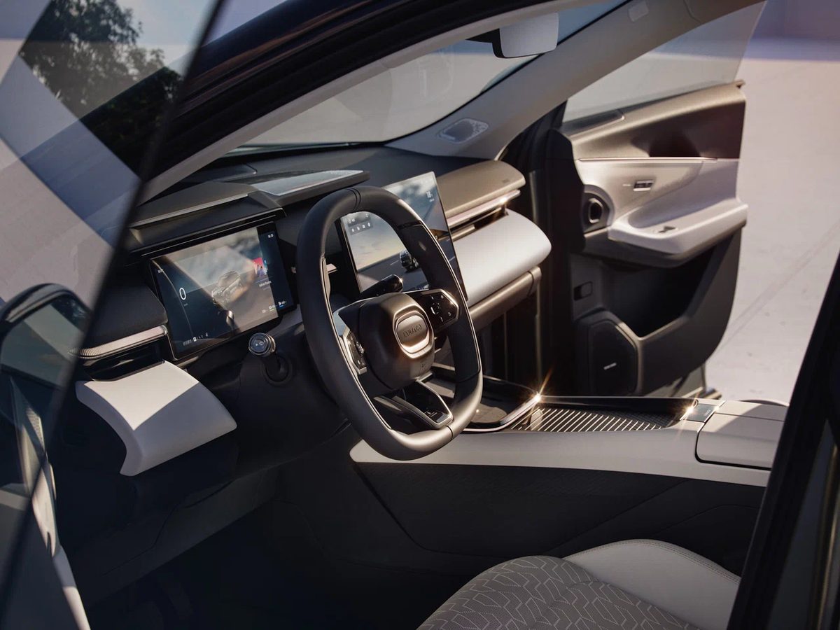 Lynk & Co 08 - photo 8