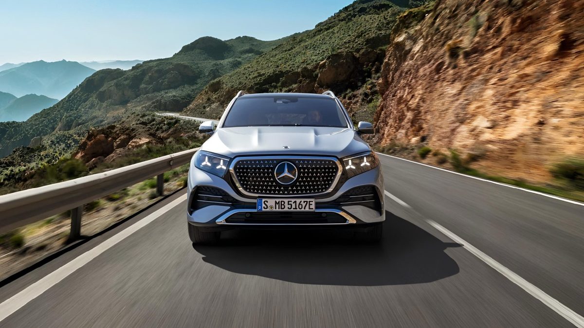 Mercedes-Benz GLE Gets Second Facelift  - Three Screens, New Six-Cylinders