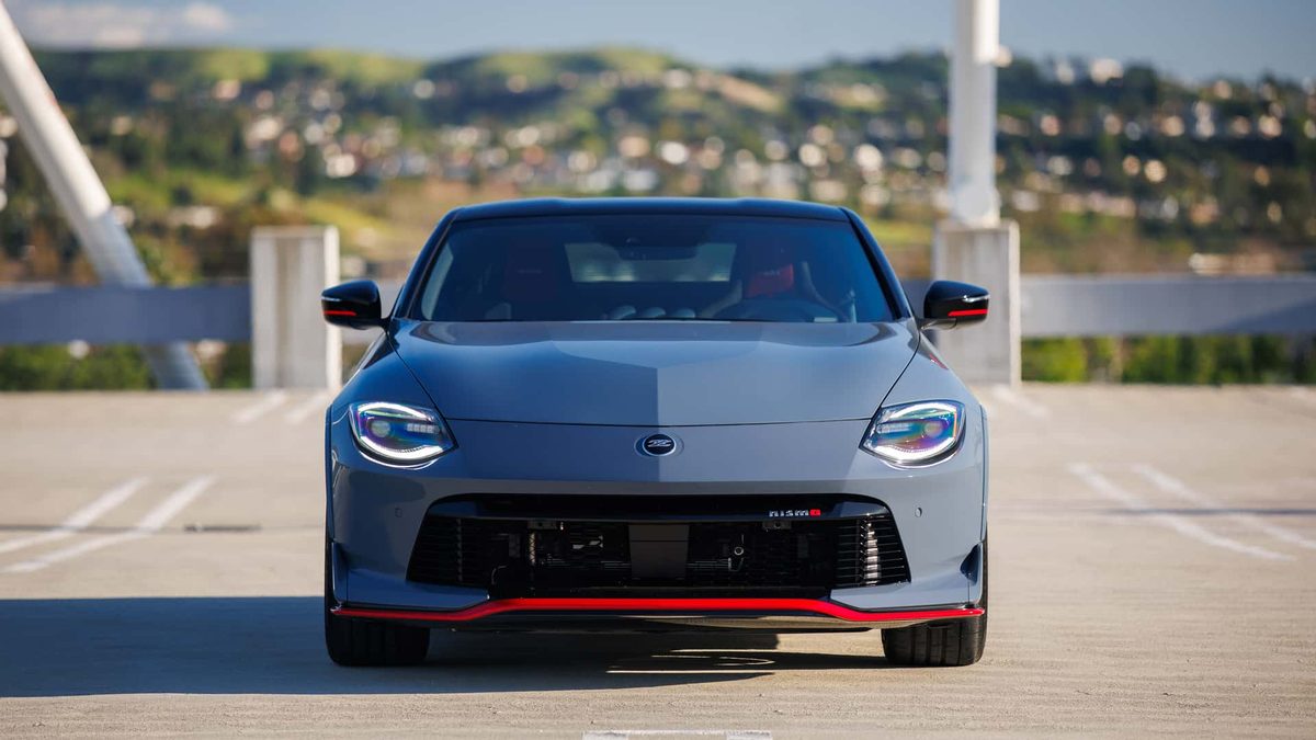 2027 Nissan Z Refresh: the Nismo Finally Gets a Manual - photo 6