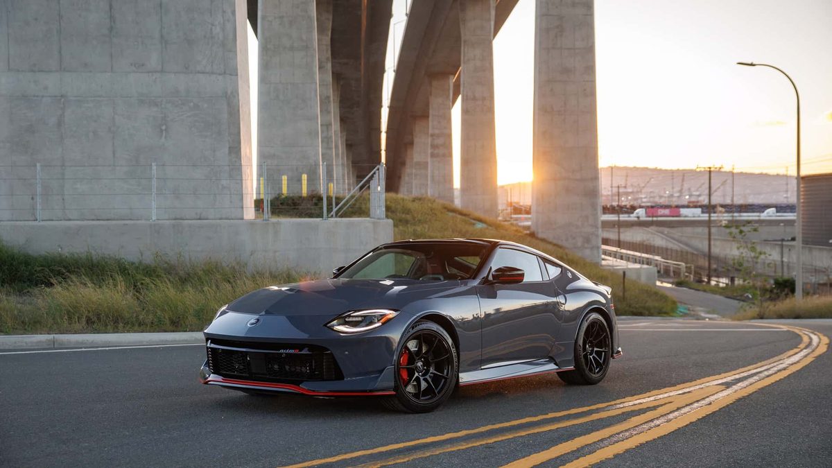 2027 Nissan Z Refresh: the Nismo Finally Gets a Manual - photo 7