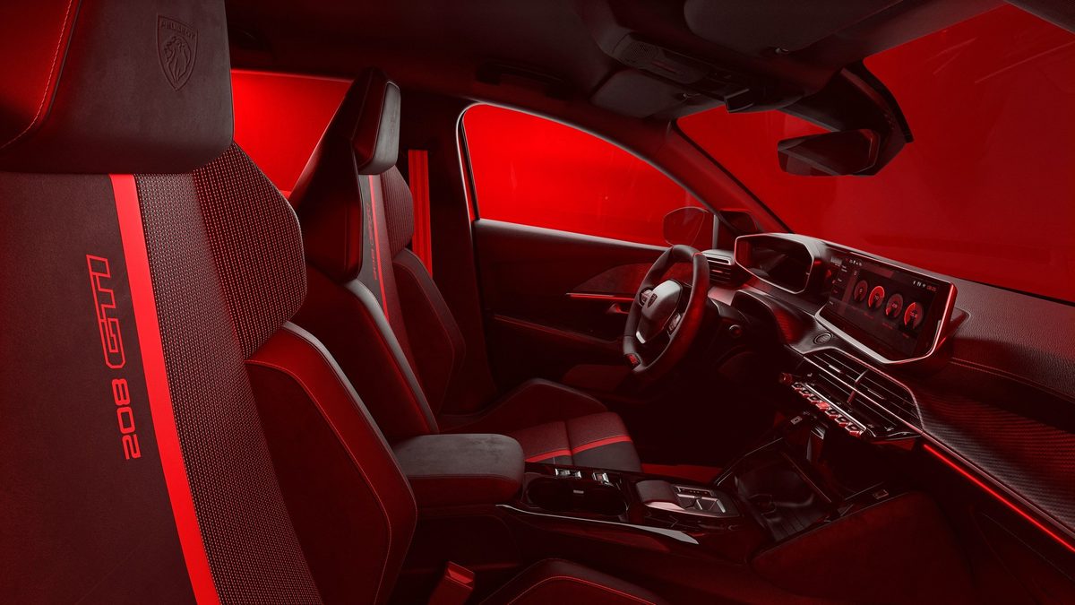 Peugeot E-208 GTi revealed: the GTi badge returns as a 280 hp electric hot hatch - photo 8