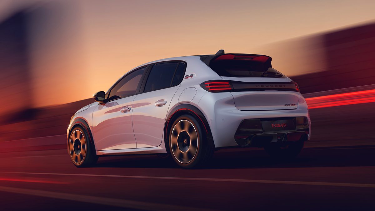 Peugeot E-208 GTi revealed: the GTi badge returns as a 280 hp electric hot hatch - photo 3