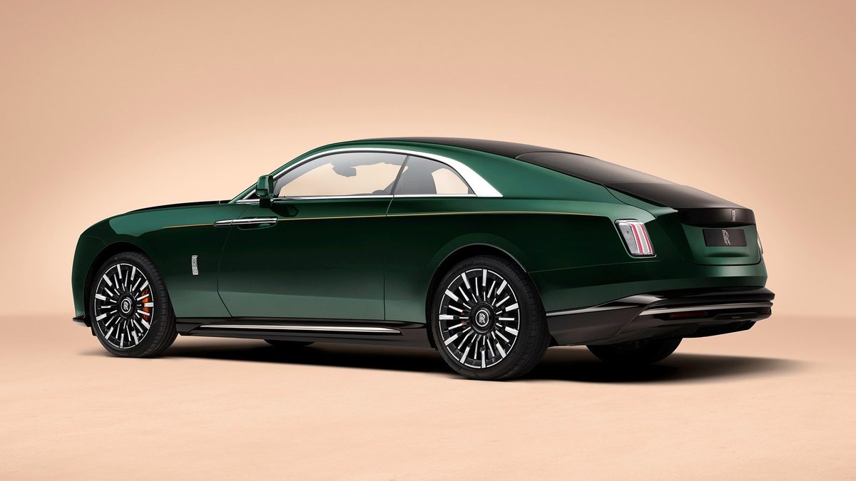 Rolls-Royce Spectre Series II Adds Range and Power - photo 2