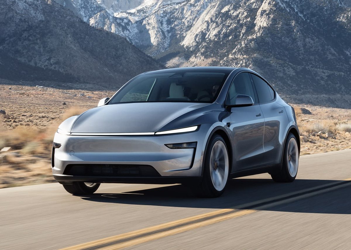 Tesla delivers 486,532 in Q3, BYD's BEV lead widens