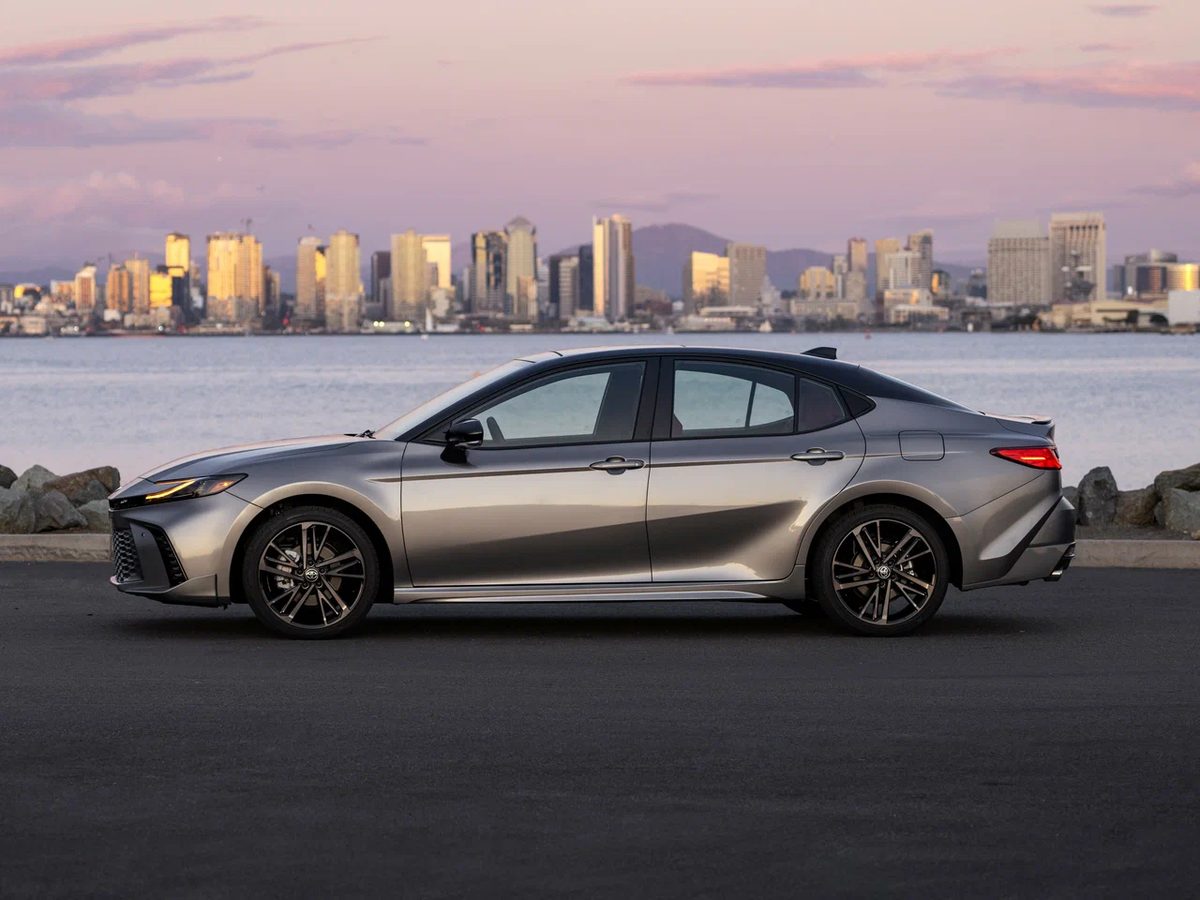Toyota обошла премиум-бренды по удовлетворённости