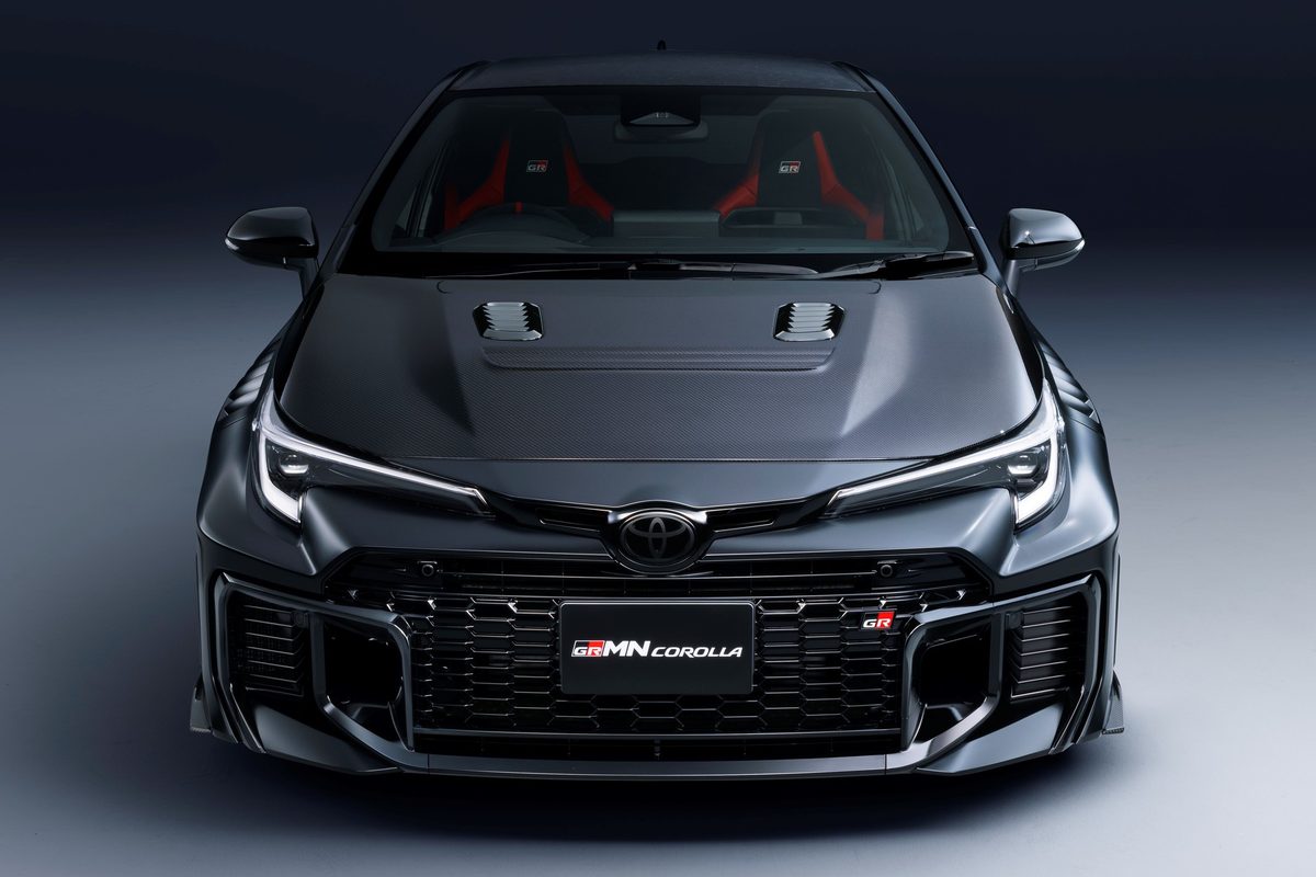 Toyota GRMN Corolla: a hardcore, Nürburgring-honed hot hatch with 304 hp and a manual only - photo 3