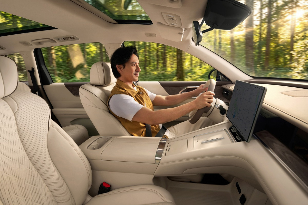 Wuling Starlight L: Six-Seat PHEV SUV from GM and SAIC's Joint Venture from $18,100 - photo 6