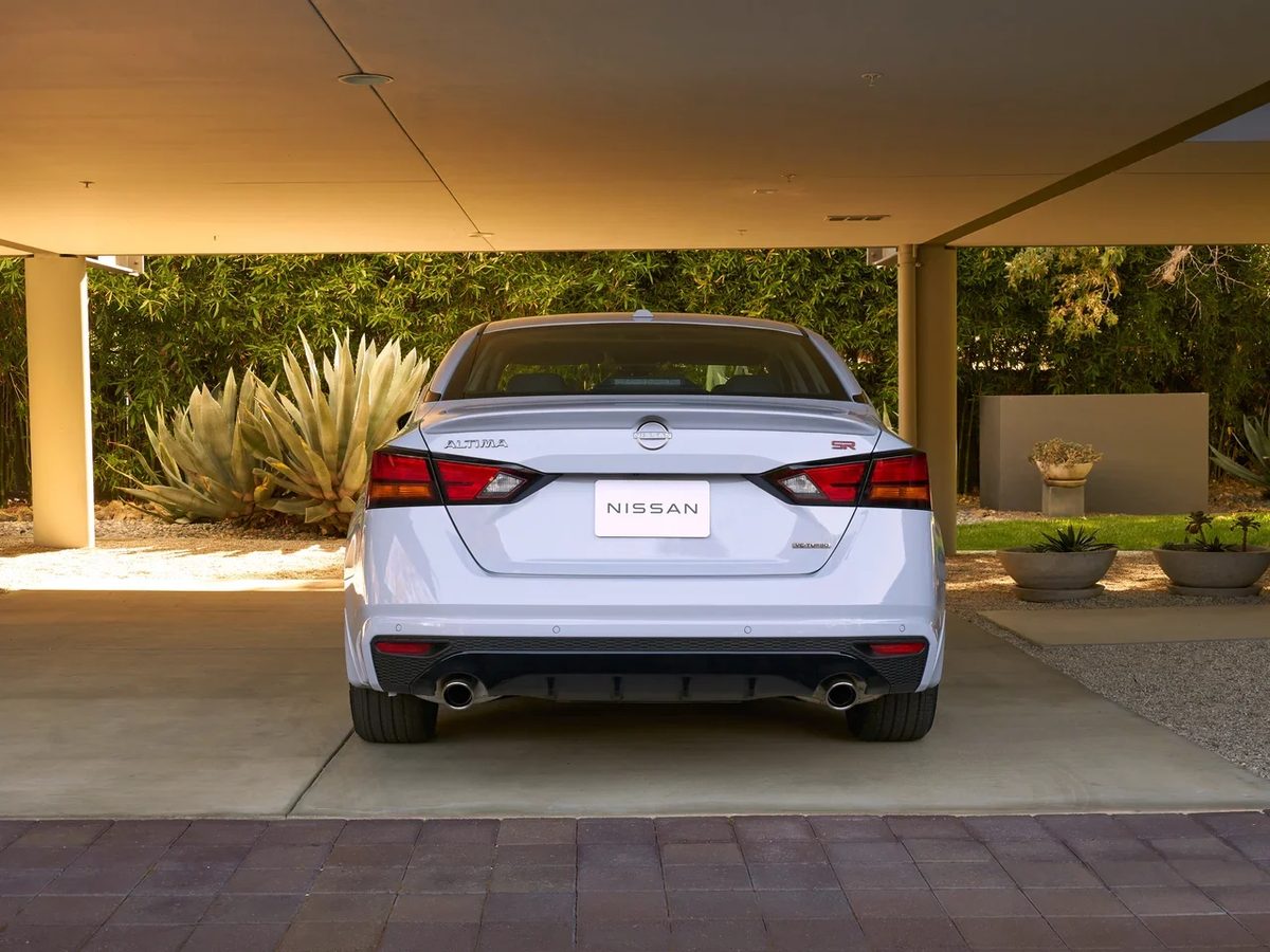 Nissan Altima - photo 3