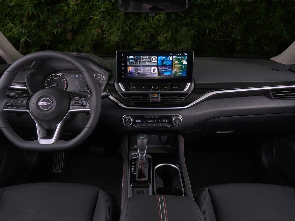 Nissan Altima - photo 7