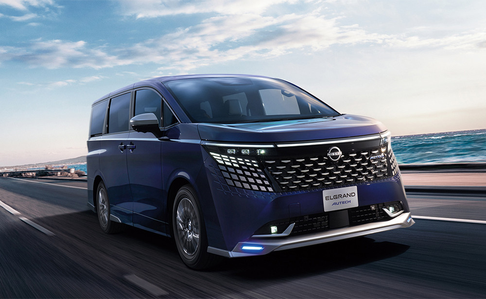 Nissan Elgrand - photo 5