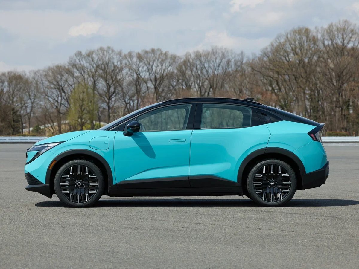 Nissan Leaf - photo 5