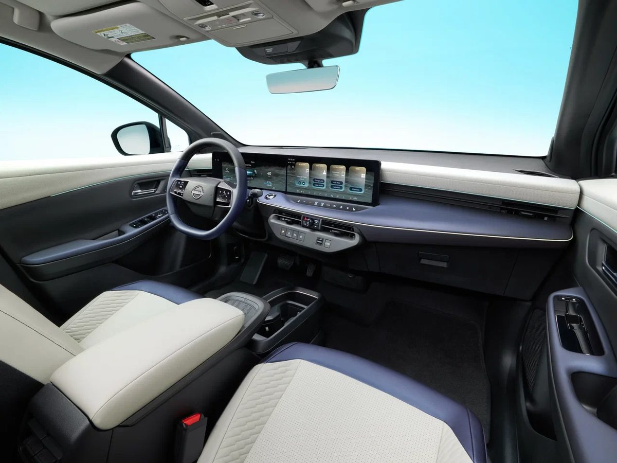 Nissan Leaf - photo 11