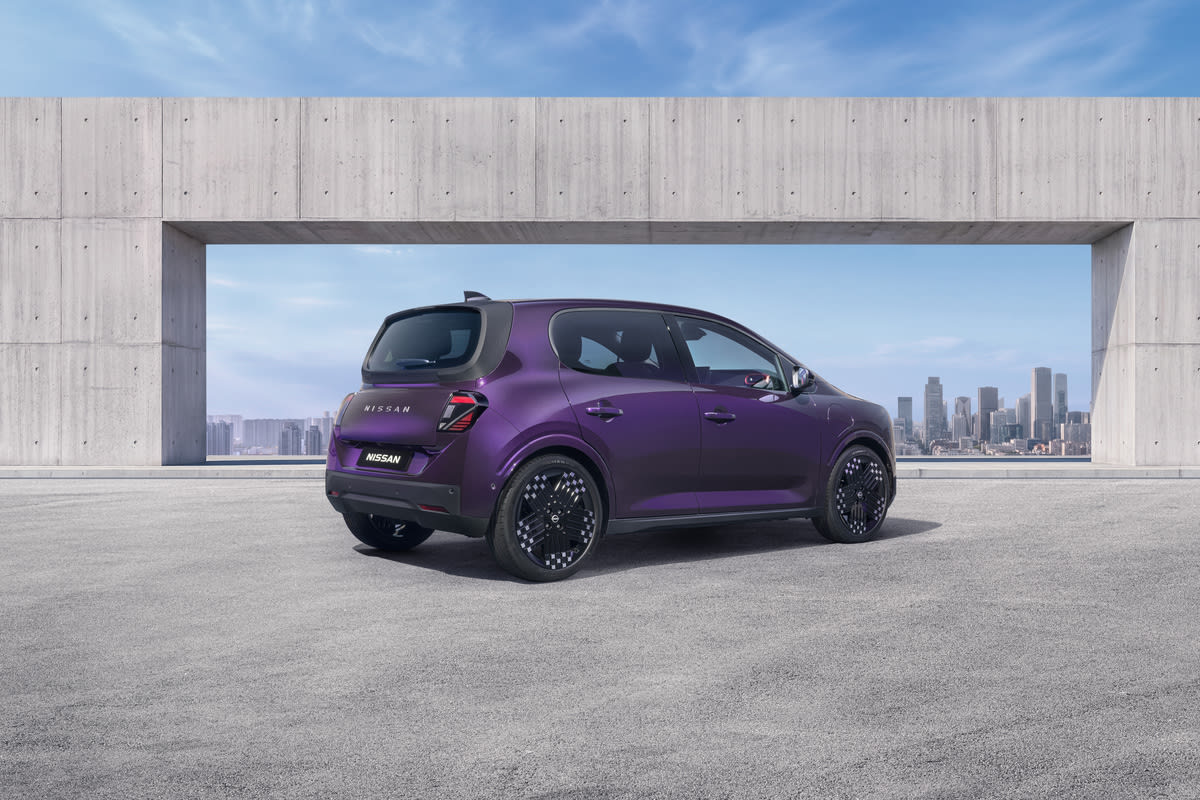 Nissan Pixo - photo 2