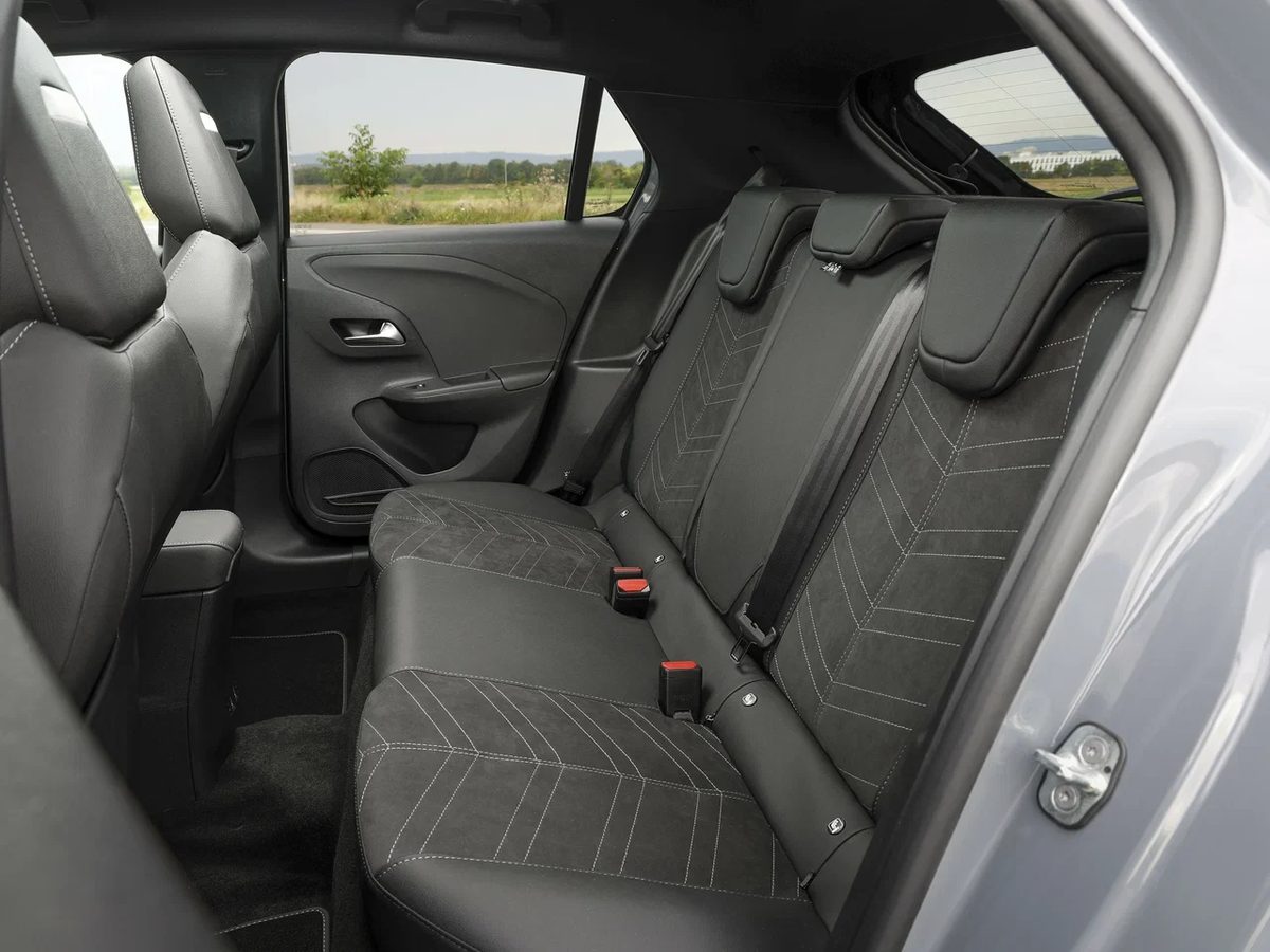 Opel Corsa - photo 8