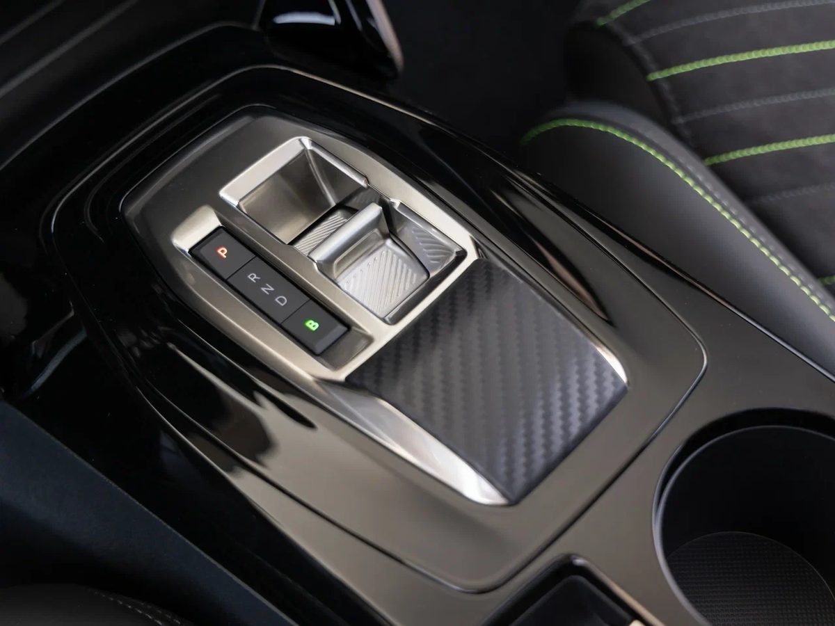 Peugeot 2008 - photo 12