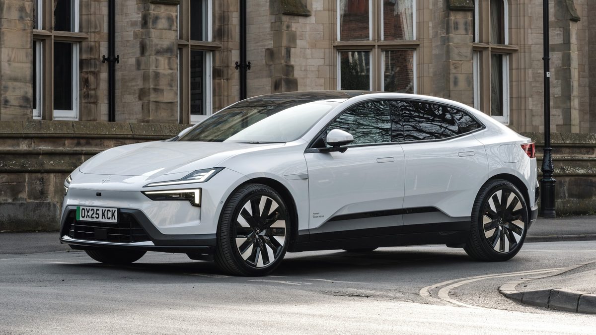 Polestar 4 - photo 3