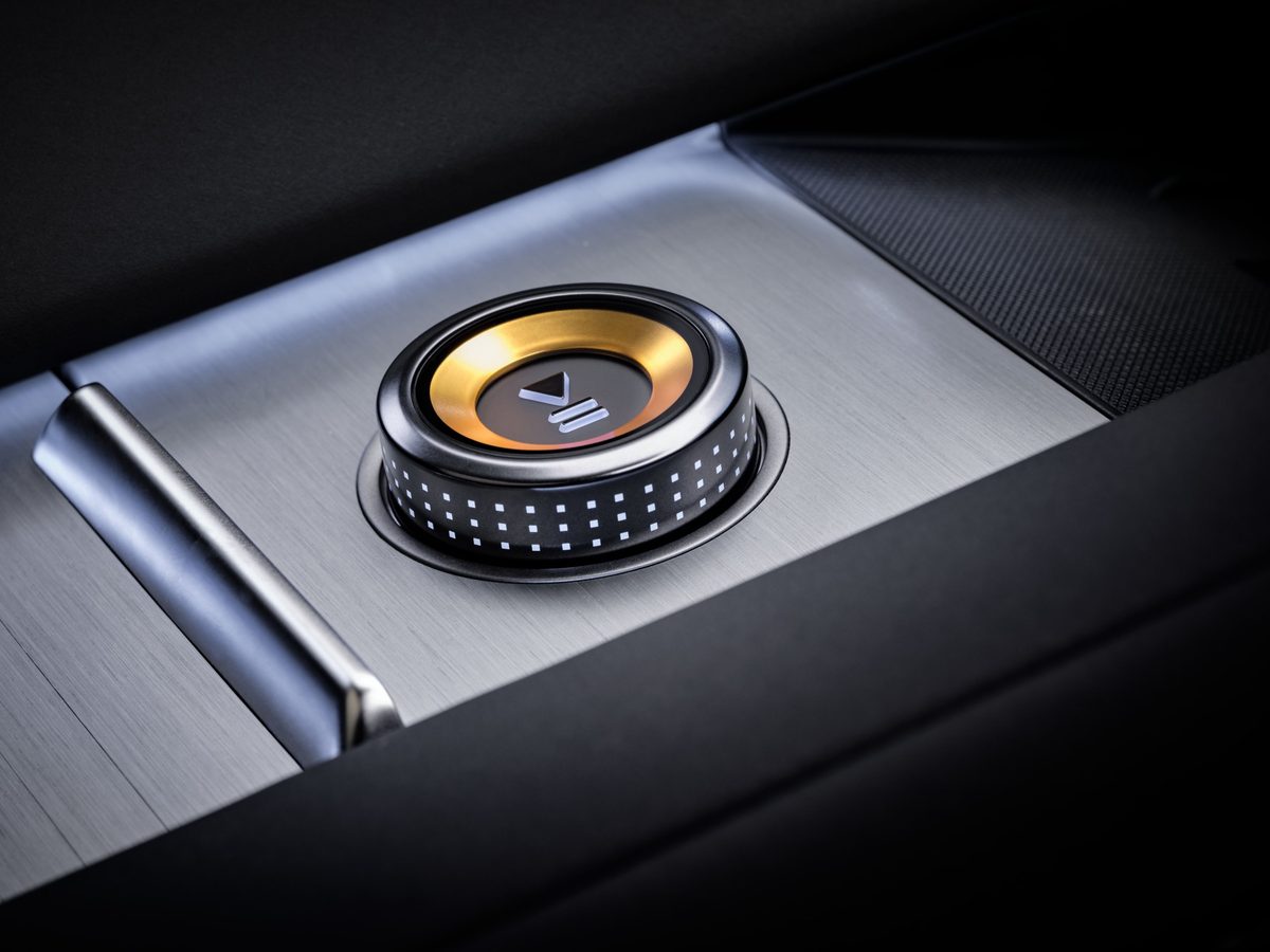 Polestar 4 SUV - photo 13