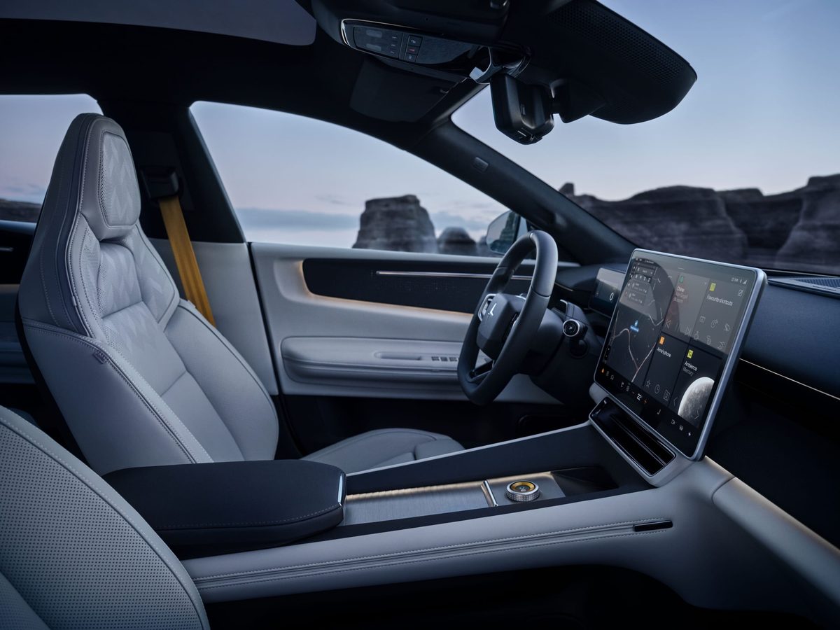 Polestar 4 SUV - photo 15