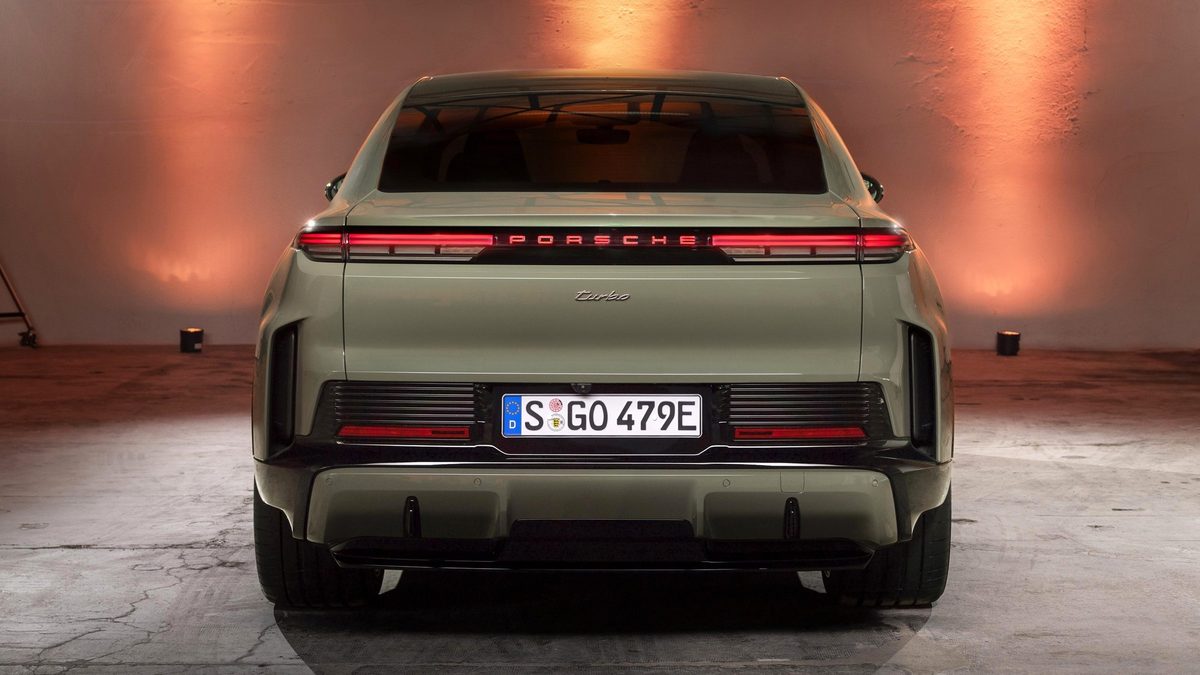 Porsche Cayenne Coupe Electric - photo 5