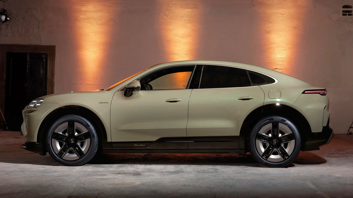 Porsche Cayenne Coupe Electric - photo 6