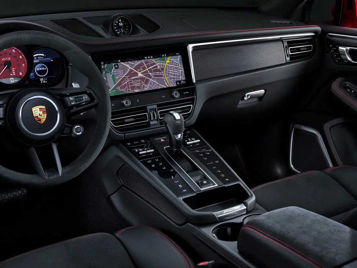 Porsche Ends ICE Macan Production This Summer - photo 4