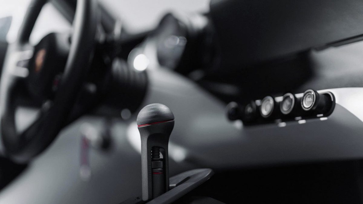 Porsche Mission S - photo 15
