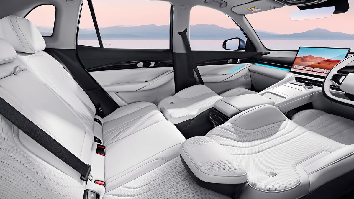 Proton e.MAS 7 - photo 13